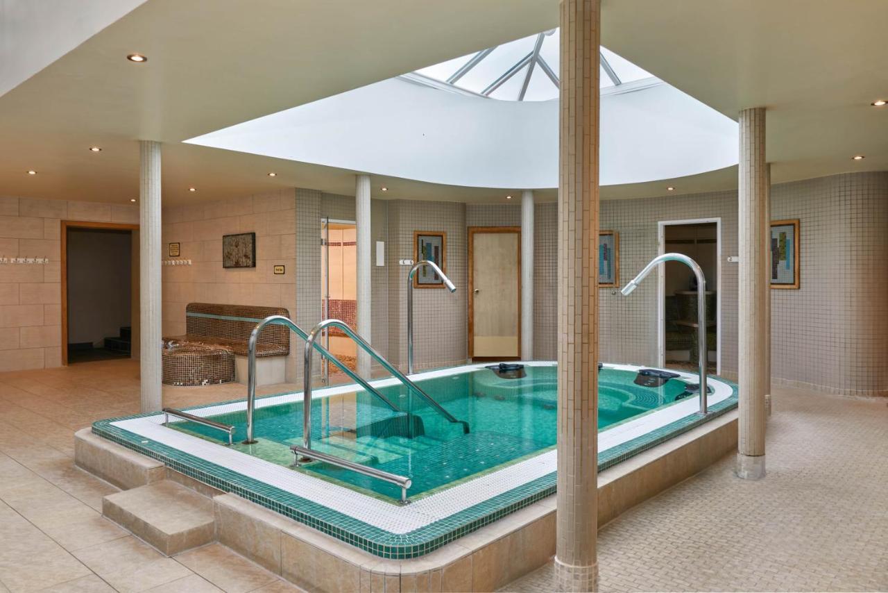 וודברידג' Ufford Park Resort מראה חיצוני תמונה